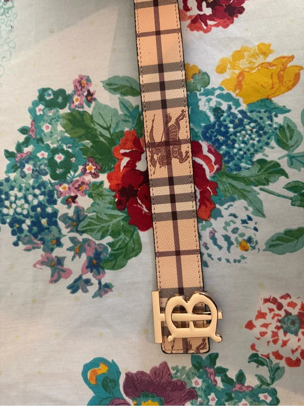 Burberry belt 🔥